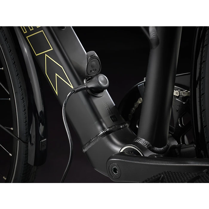 Trek FX+ 2 Stagger