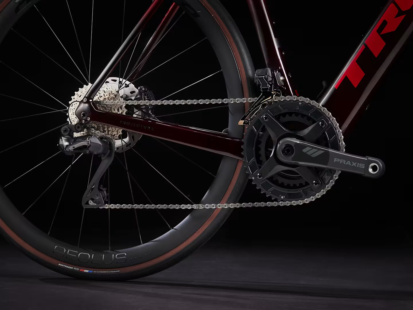 Trek Domane+ SLR 7