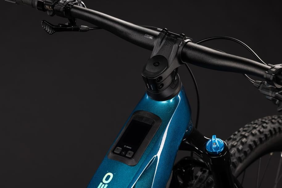 Cube Stereo Hybrid ONE44 HPC Race 800