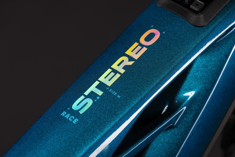 Cube Stereo Hybrid ONE44 HPC Race 800