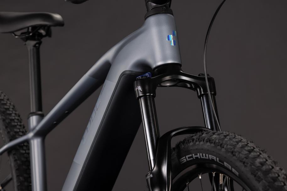 Cube Reaction Hybrid Performance 720