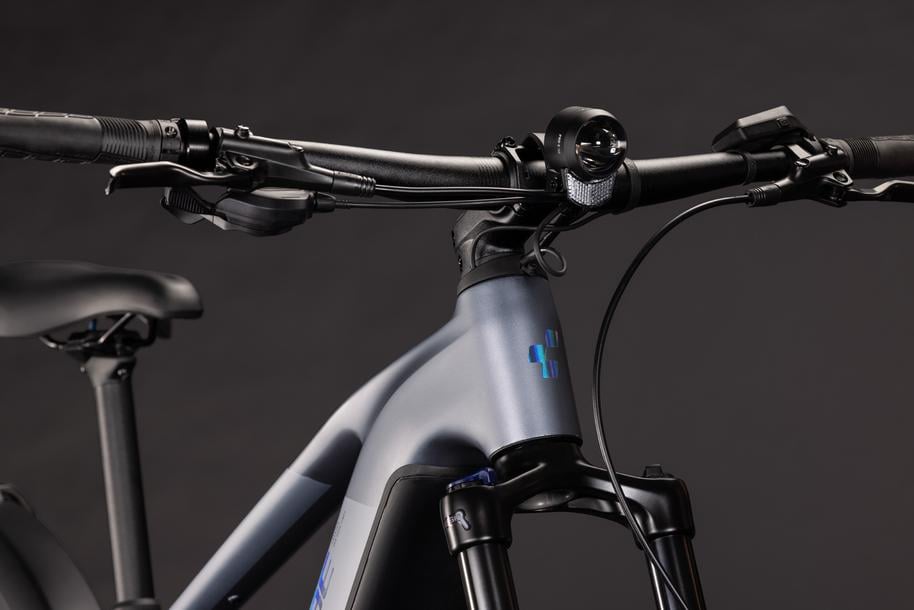 Cube Reaction Hybrid Performance 720 FE