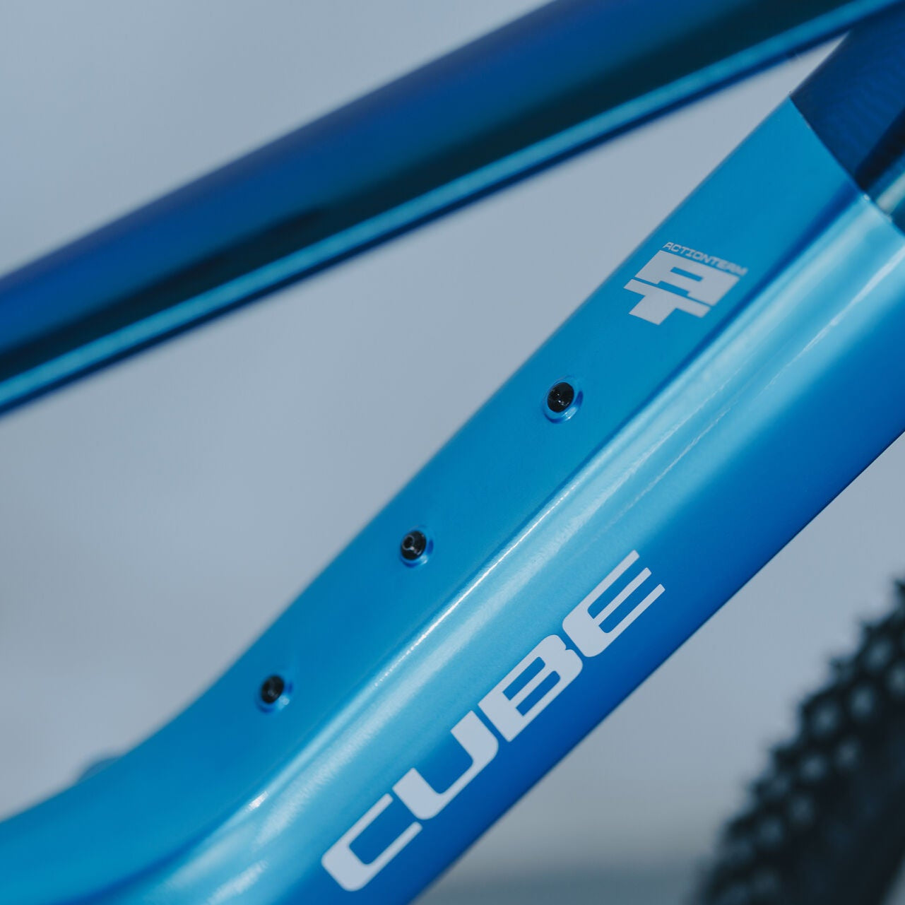 Cube Acid 240 Hybrid Rookie Pro 400X
