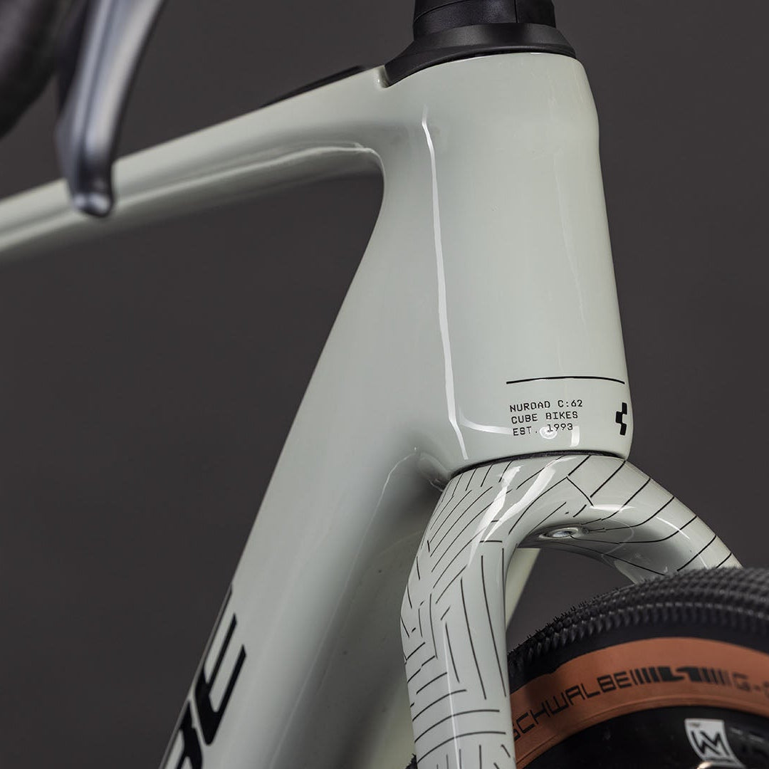 Cube Nuroad Hybrid C:62 Race 400X