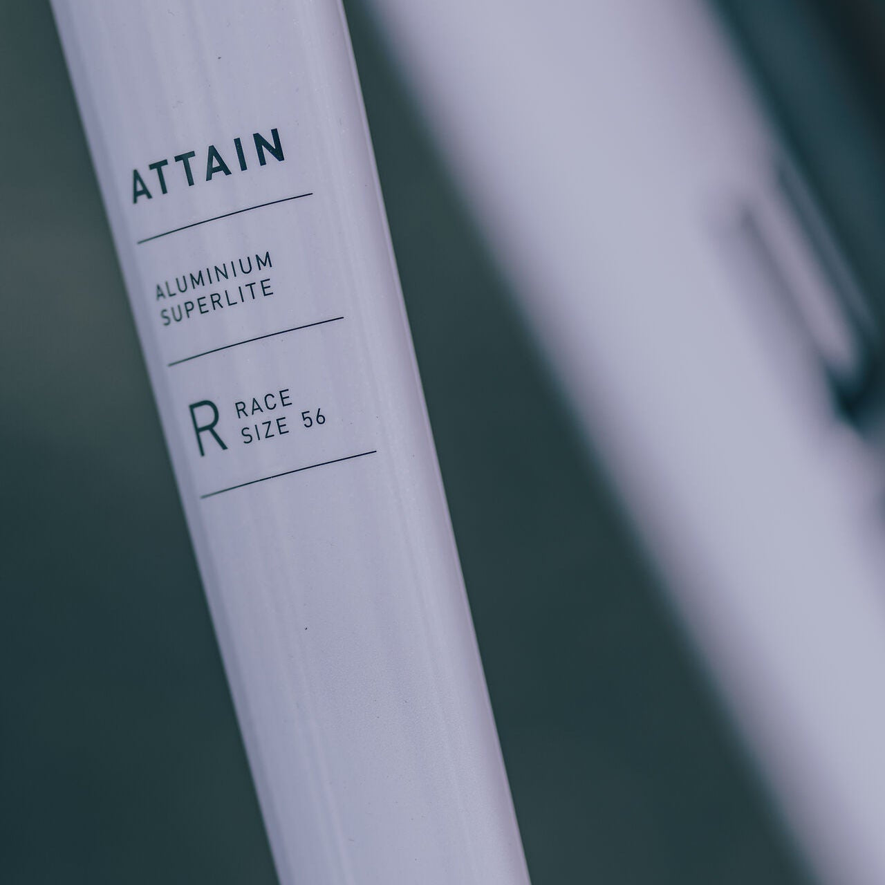 Cube Attain Race