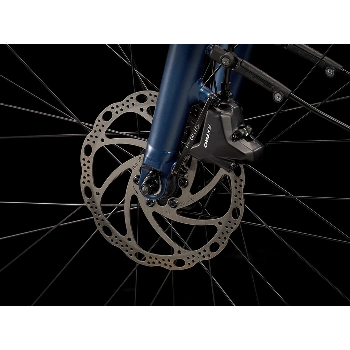 Trek FX+ 2 Stagger