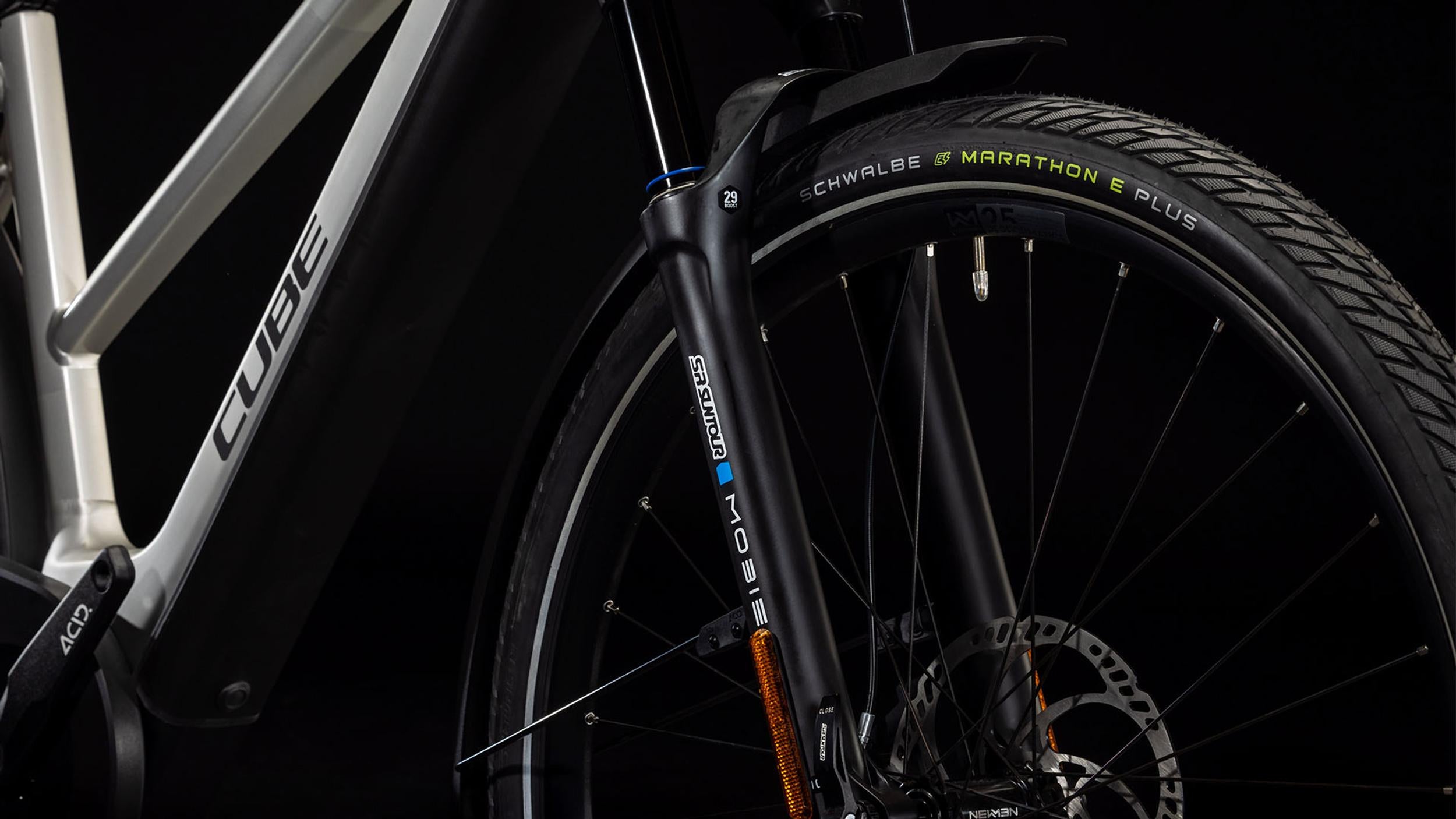 Cube Kathmandu Hybrid 45 750 grey´n´reflex