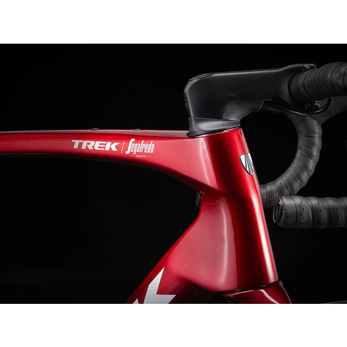 Trek Domane SLR 9 eTap Gen 4