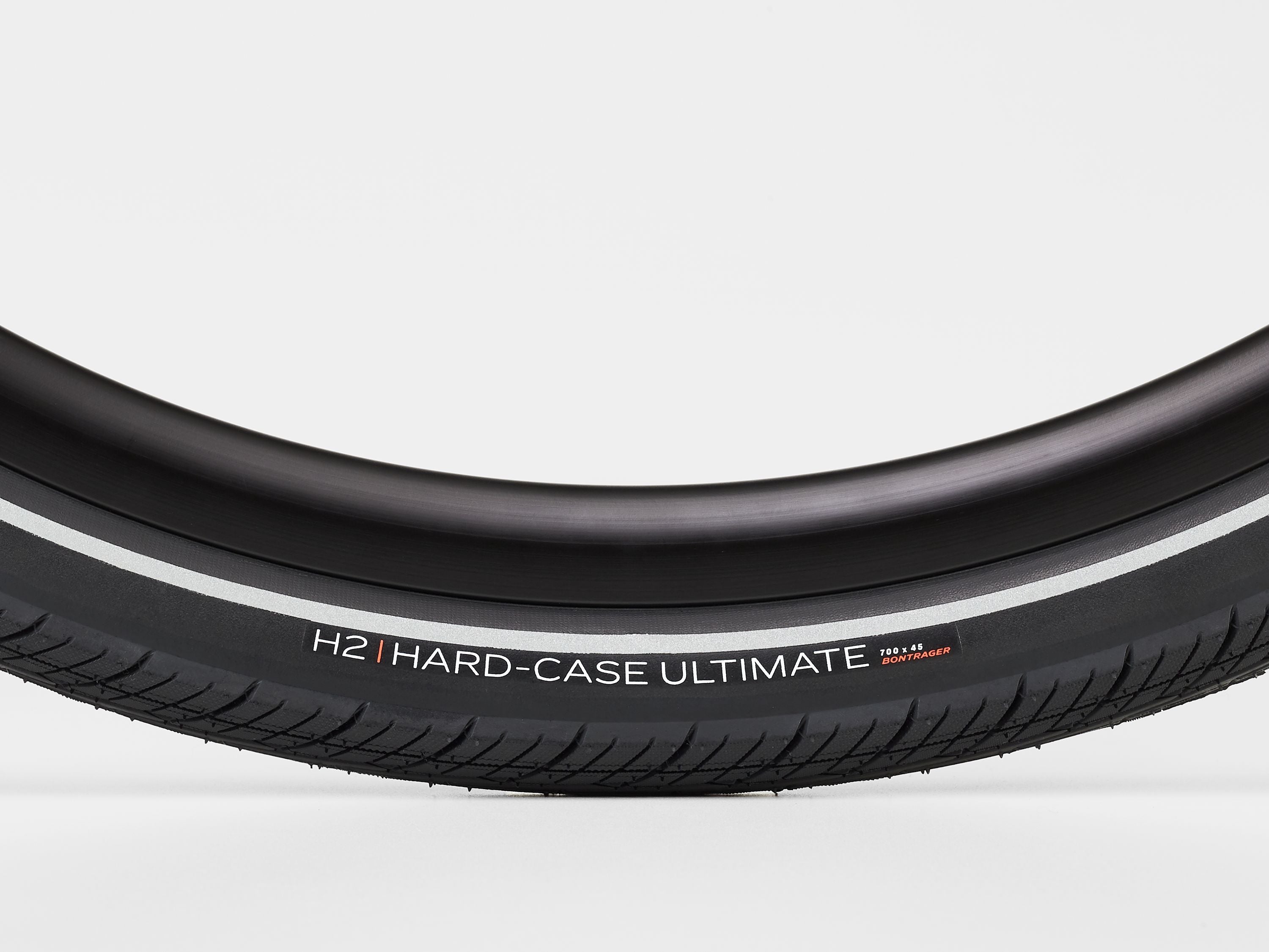 Bontrager H2 Hard-Case Ultimate hybriddæk med refleks