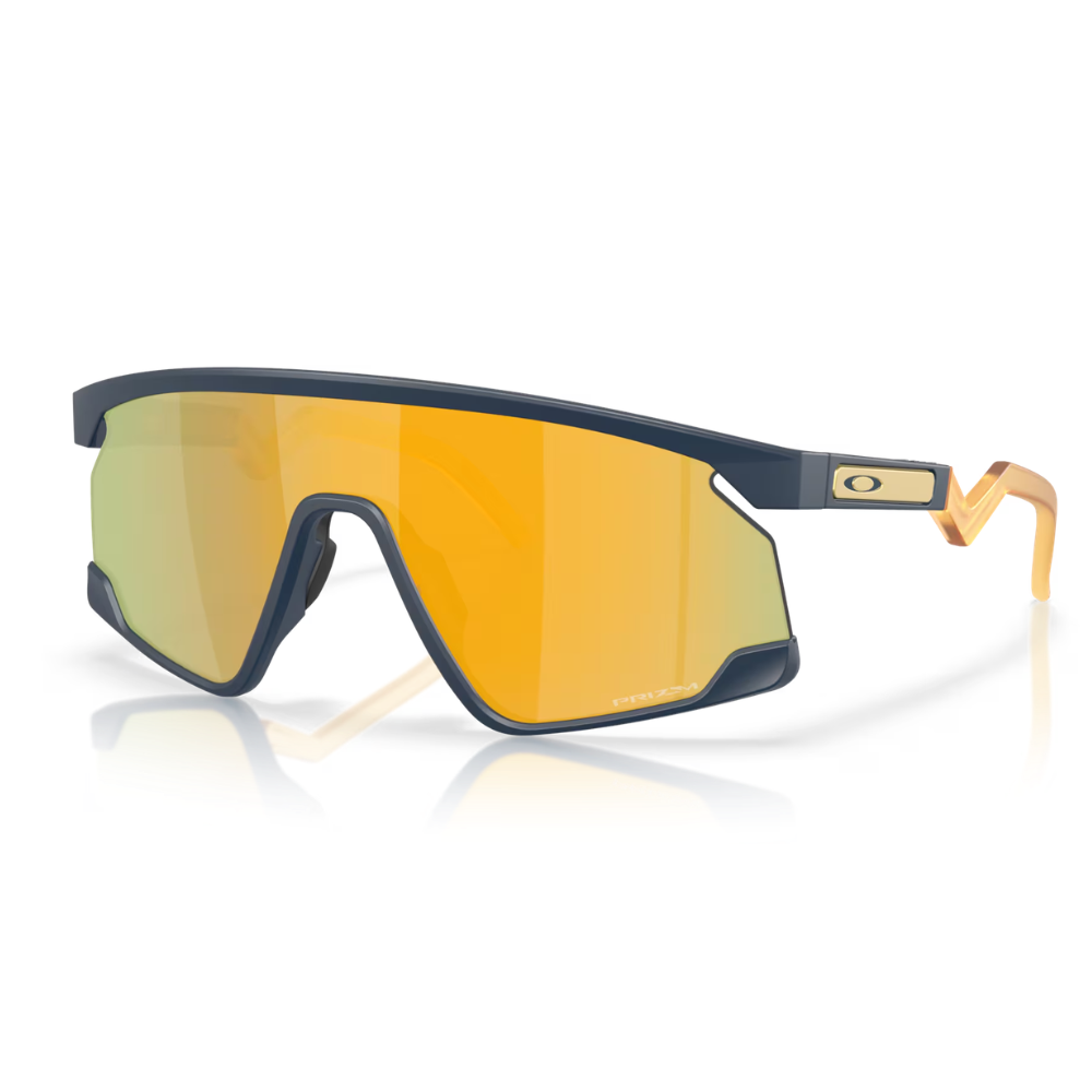 Oakley Injected Unisec solbriller. Skater-inspirerede briller fra verdenskendte Oakley. Gult glas. 
